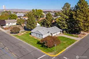 221 K St SW, Quincy, WA 98848 - Photo 3