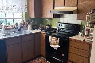 204 N 23rd St, Mount Vernon, WA 98273 - Photo 9