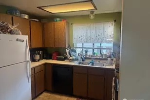 204 N 23rd St, Mount Vernon, WA 98273 - Photo 11