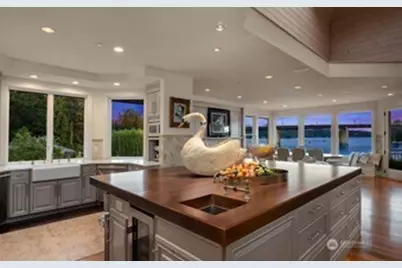 16 Enatai Drive, Bellevue, WA 98004 - Photo 15