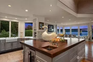 16 Enatai Dr, Bellevue, WA 98004 - Photo 15