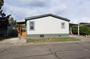 1953 Pine Cone Ave, Enumclaw, WA 98022 - Photo 1