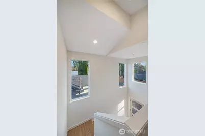 1251 SW 151st Street #B, Burien, WA 98166 - Photo 9