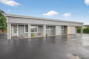 302 3rd St, Woodland, WA 98674 - Photo 1