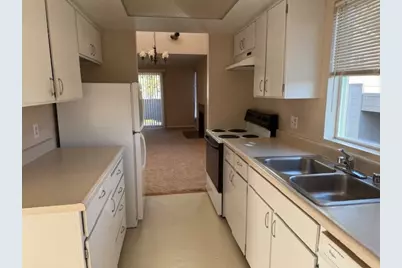 23850 102nd Avenue SE #C4, Kent, WA 98031 - Photo 9