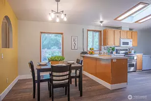 1485 Eady Pl. E, Port Orchard, WA 98366 - Photo 9