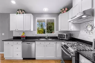 3205 200th Pl SW, Lynnwood, WA 98036 - Photo 11