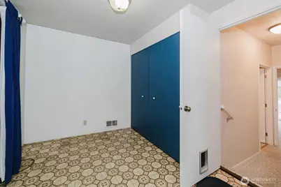 7600 Sandy Way NE, Poulsbo, WA 98370 - Photo 11