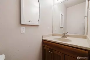 7600 Sandy Way NE, Poulsbo, WA 98370 - Photo 13