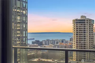 300 Virginia Street #1501, Seattle, WA 98101 - Photo 17