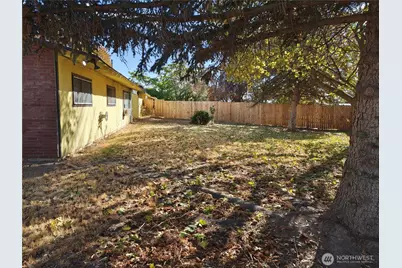 205 March Street NE, Moses Lake, WA 98837 - Photo 35