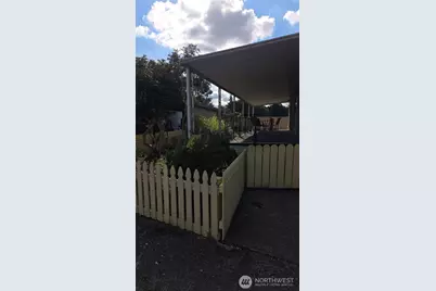 8314 38th Street E #4, Edgewood, WA 98371 - Photo 5