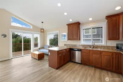 105 Sand Dune Avenue NW, Ocean Shores, WA 98569 - Photo 9