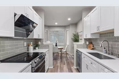 18010 NE 94th Court #2, Redmond, WA 98052 - Photo 7