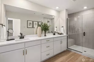 9008 NE 203rd Ln, Bothell, WA 98011 - Photo 17