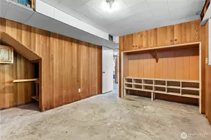 12117 SE 26th St, Bellevue, WA 98005 - Photo 21