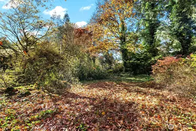 12117 SE 26th Street, Bellevue, WA 98005 - Photo 29