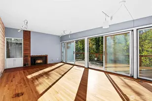 12117 SE 26th St, Bellevue, WA 98005 - Photo 11