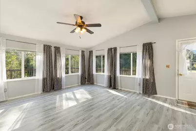 12611 NE Douglas Dr, Kingston, WA 98346 - Photo 5