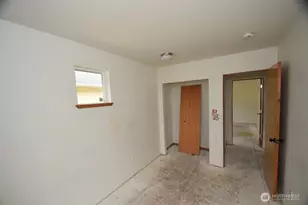 7907 Port Susan Pl, Stanwood, WA 98292 - Photo 15