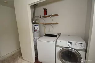 7907 Port Susan Pl, Stanwood, WA 98292 - Photo 23