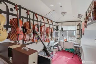 211 14th Ave E, Seattle, WA 98112 - Photo 25