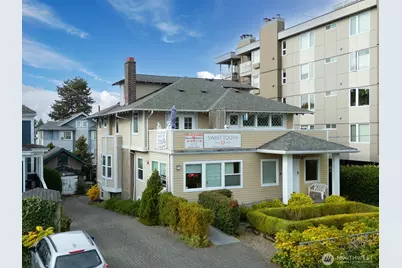 211 14th Avenue E, Seattle, WA 98112 - Photo 1