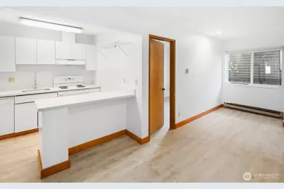 5210 11th Avenue NE #1-5, Seattle, WA 98105 - Photo 11