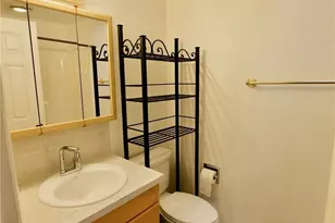 701 124th Ave NE, Bellevue, WA 98005 - Photo 13