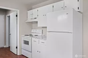 411 SE Brierwood Ct, Castle Rock, WA 98611 - Photo 21