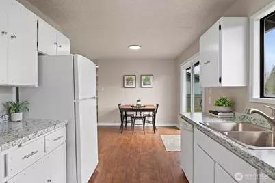 411 SE Brierwood Court, Castle Rock, WA 98611 - Photo 23