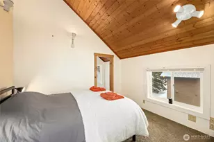 330 Keechelus Dr, Snoqualmie Pass, WA 98068 - Photo 15