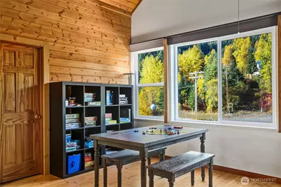 330 Keechelus Drive, Snoqualmie Pass, WA 98068 - Photo 13