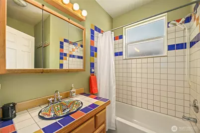 330 Keechelus Drive, Snoqualmie Pass, WA 98068 - Photo 19