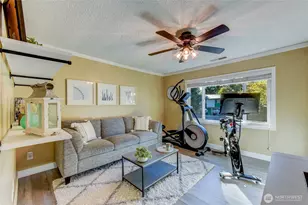 525 218th St SW, Bothell, WA 98021 - Photo 23