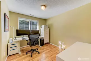 525 218th St SW, Bothell, WA 98021 - Photo 19