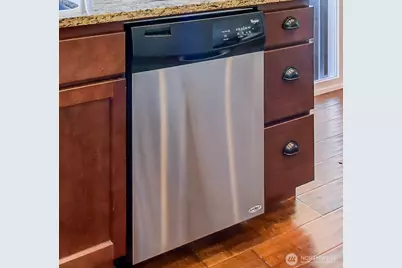 525 218th Street SW, Bothell, WA 98021 - Photo 29