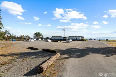 1454 Admirals Drive, Coupeville, WA 98239 - Photo 11