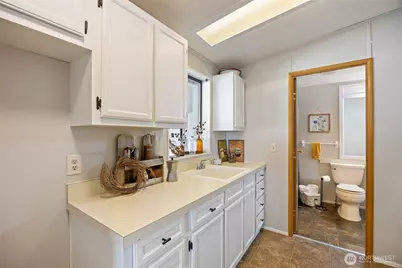 2240 W Broadway Avenue #225, Moses Lake, WA 98837 - Photo 19