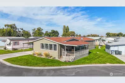 2240 W Broadway Avenue #225, Moses Lake, WA 98837 - Photo 1