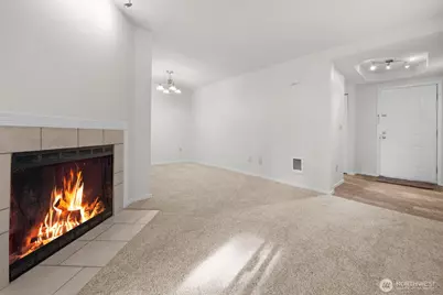5300 Harbour Pointe Boulevard #307A, Mukilteo, WA 98275 - Photo 7