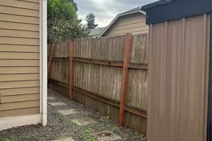 1854 Hillcrest Ave, Enumclaw, WA 98022 - Photo 19