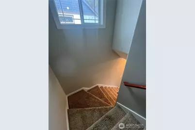 1854 Hillcrest Avenue, Enumclaw, WA 98022 - Photo 9