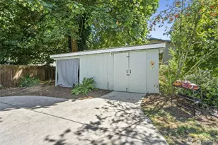 341 E Island Lake Dr, Shelton, WA 98584 - Photo 27