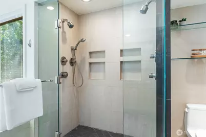 4660 NE 89th Street, Seattle, WA 98115 - Photo 27