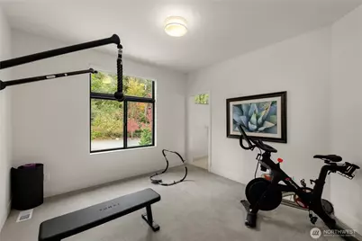 7002 93rd Avenue SE, Mercer Island, WA 98040 - Photo 29