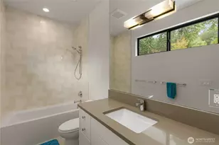 7002 93rd Ave SE, Mercer Island, WA 98040 - Photo 27