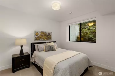 7002 93rd Avenue SE, Mercer Island, WA 98040 - Photo 33