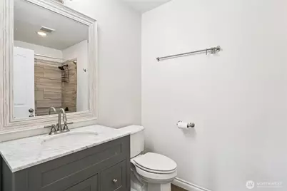 611 Elizabeth Street, Sumner, WA 98390 - Photo 11