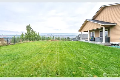 3050 Riverview Lane, Malaga, WA 98828 - Photo 35